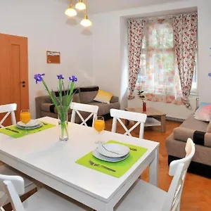 Appartamento In Vinohrady, Praga